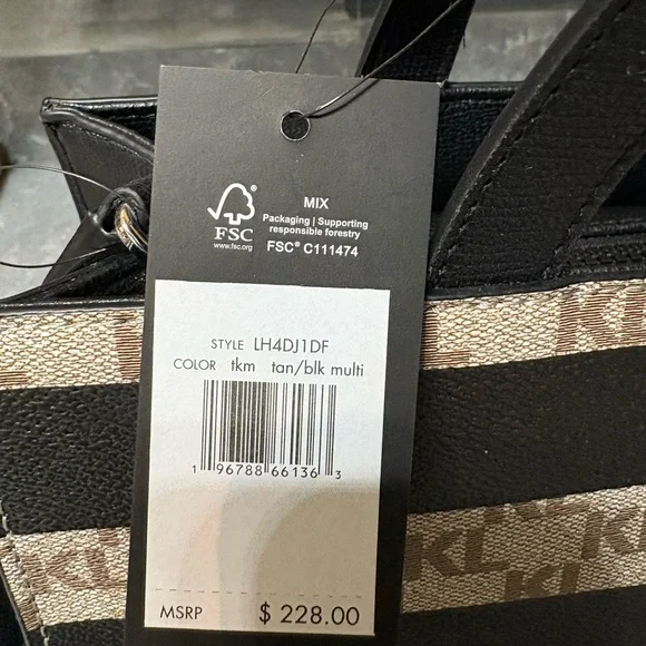 Karl Lagerfeld Paris Karl & Cat Crossbody Tote Bag Purse NWT - Picture 6 of 12